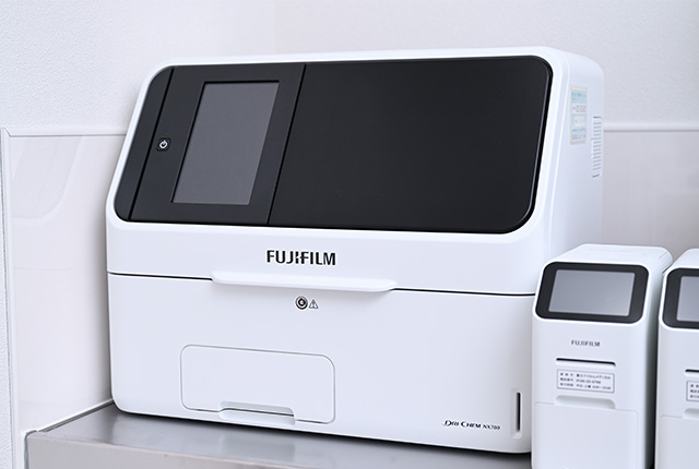 血液・尿検査機器